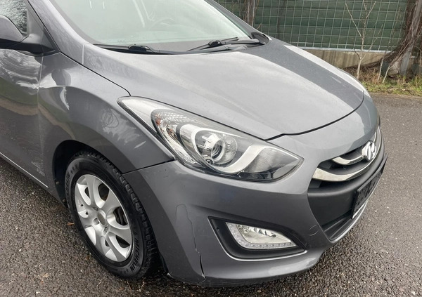 Hyundai I30 cena 18900 przebieg: 130000, rok produkcji 2014 z Jarosław małe 121